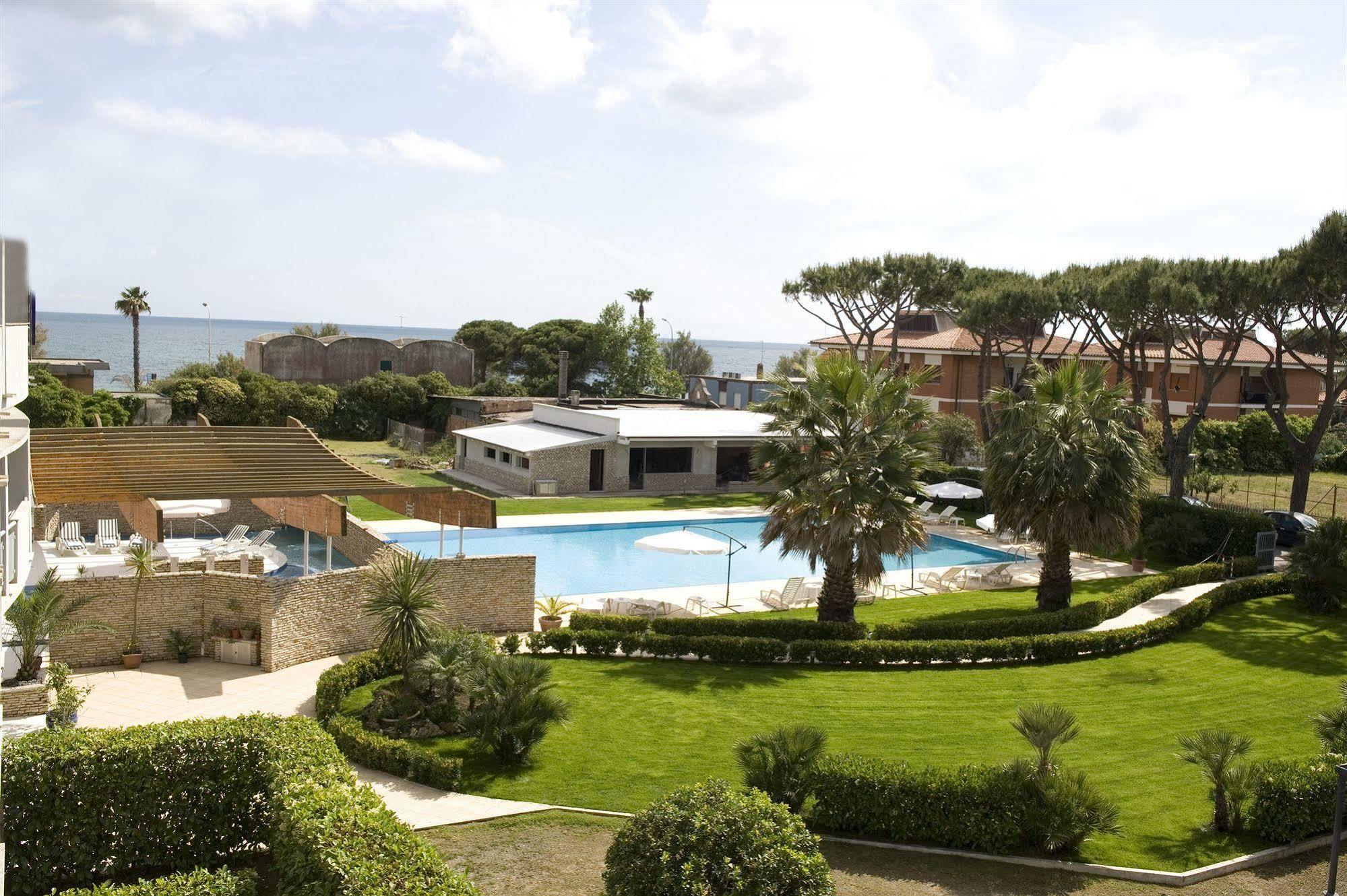 Albergo Mediterraneo Terracina Luaran gambar